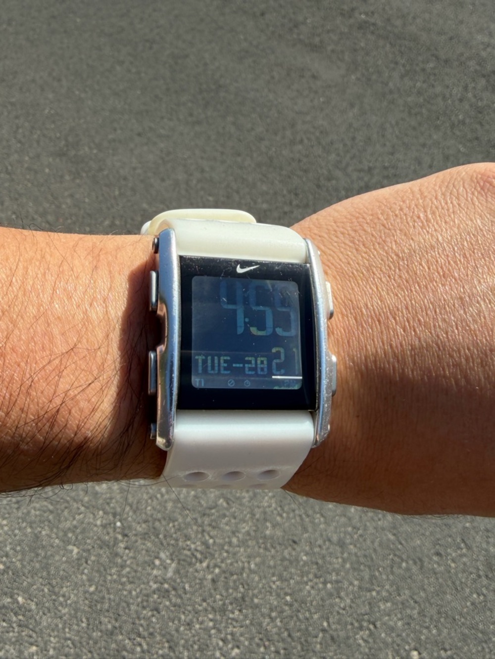 Nike Torque Digital Chronograph Watch WC0067-835 New Battery Working